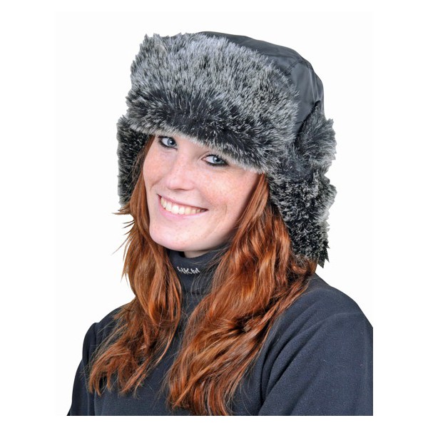 https://www.equitaffaires.com/wp-content/uploads/sites/1176/2016/06/bonnet-hiver-alaska-avec-pelage-synthetique.jpg